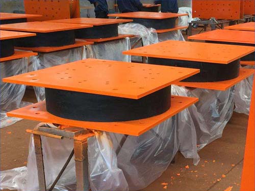 高阻尼隔震支座